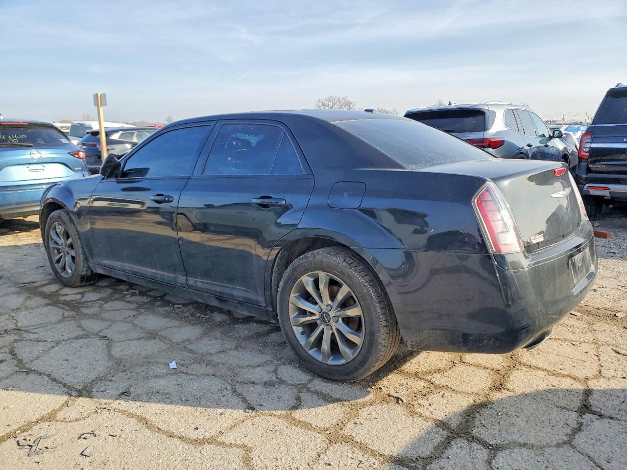 2014 Chrysler 300 S - Image 2