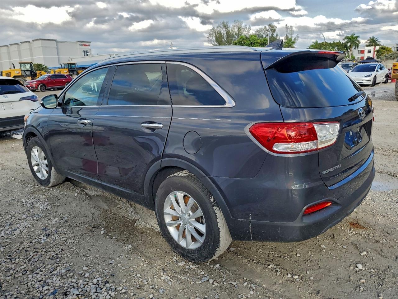 2018 Kia Sorento Lx - Фото 2