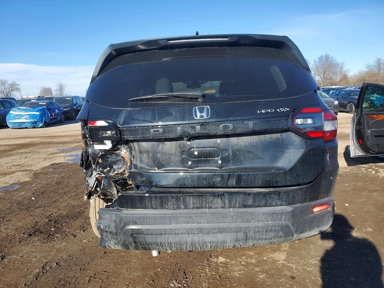 2024 Honda Pilot Lx - Image 6