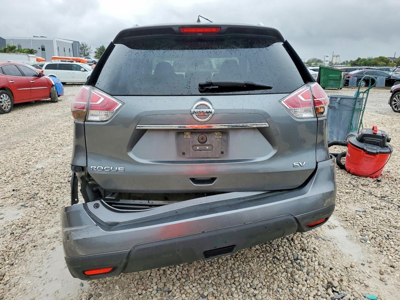 2015 Nissan Rogue S - Image 6