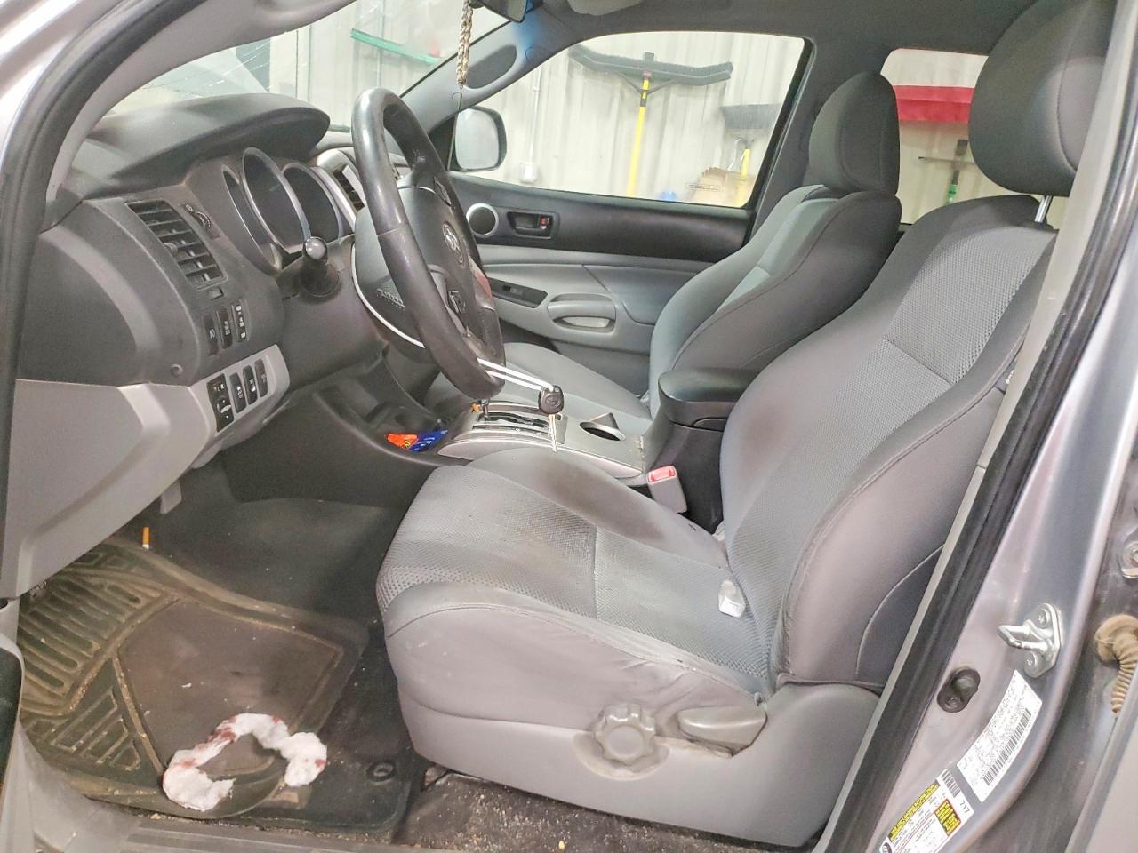 2015 Toyota Tacoma V6 - Фото 7