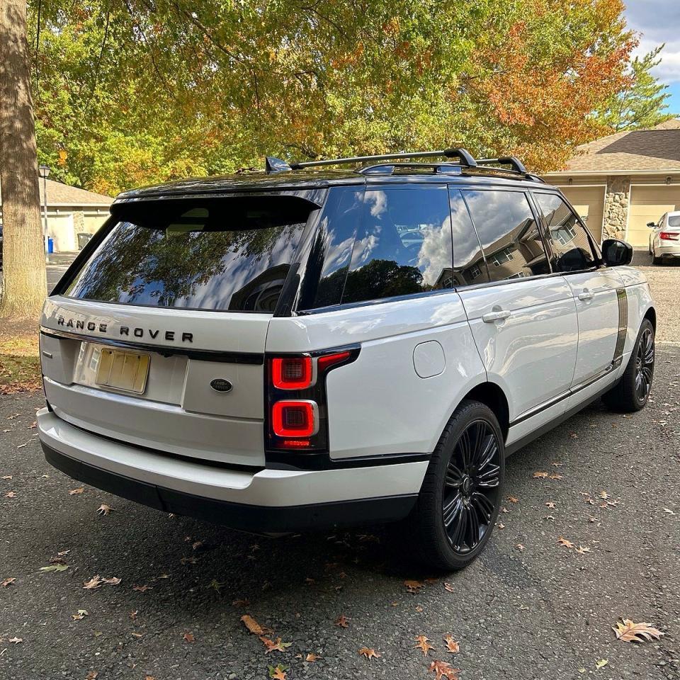 2019 Land Rover Range Rover Supercharged - Image 4