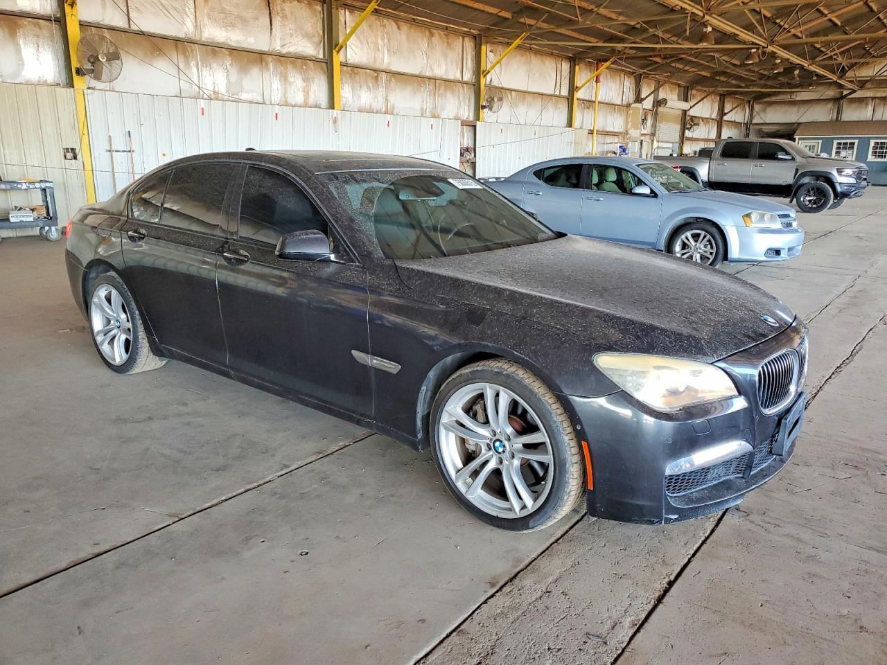 2010 BMW 750 I - Фото 4