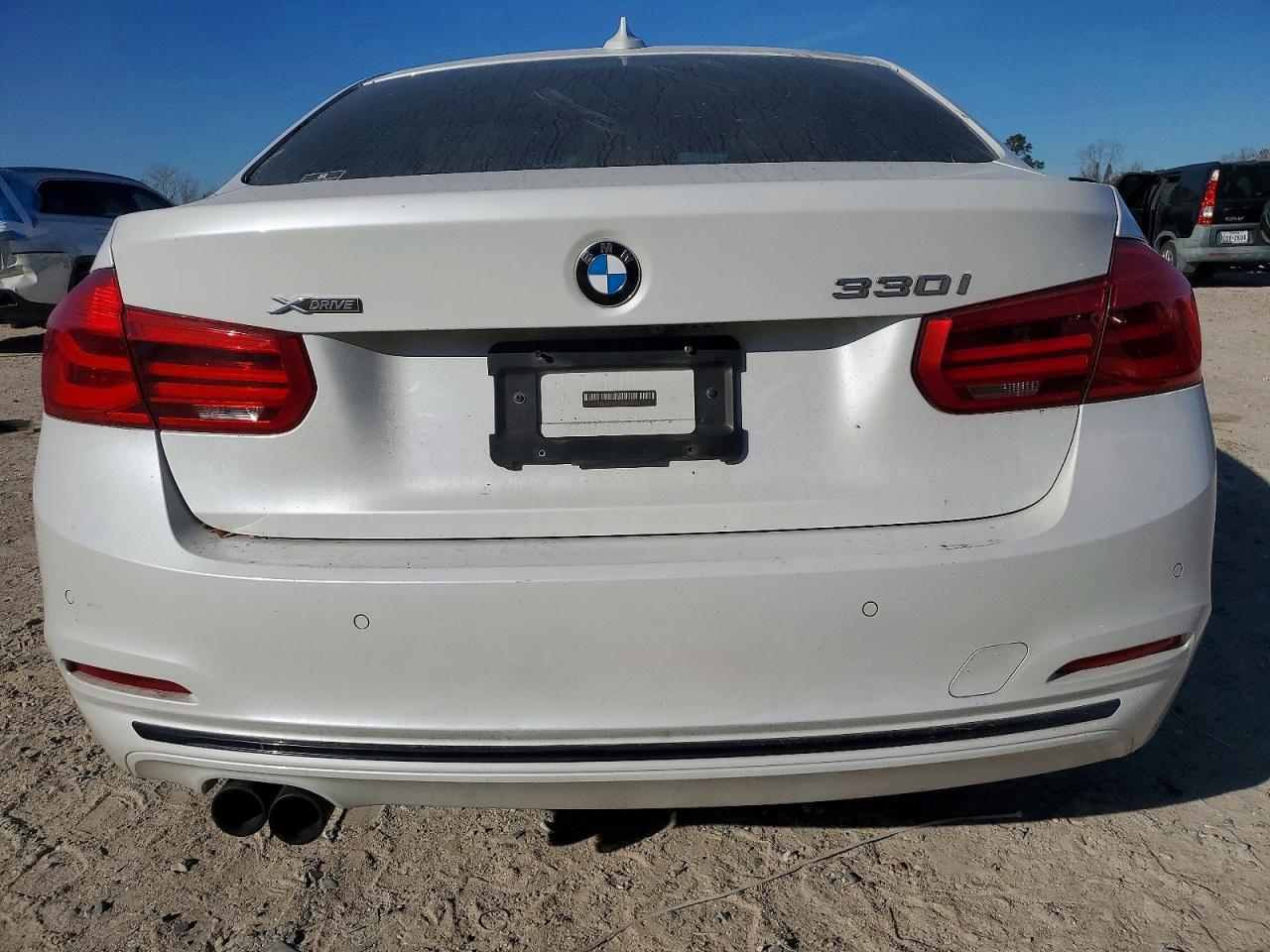 2017 BMW 330 Xi - Фото 6
