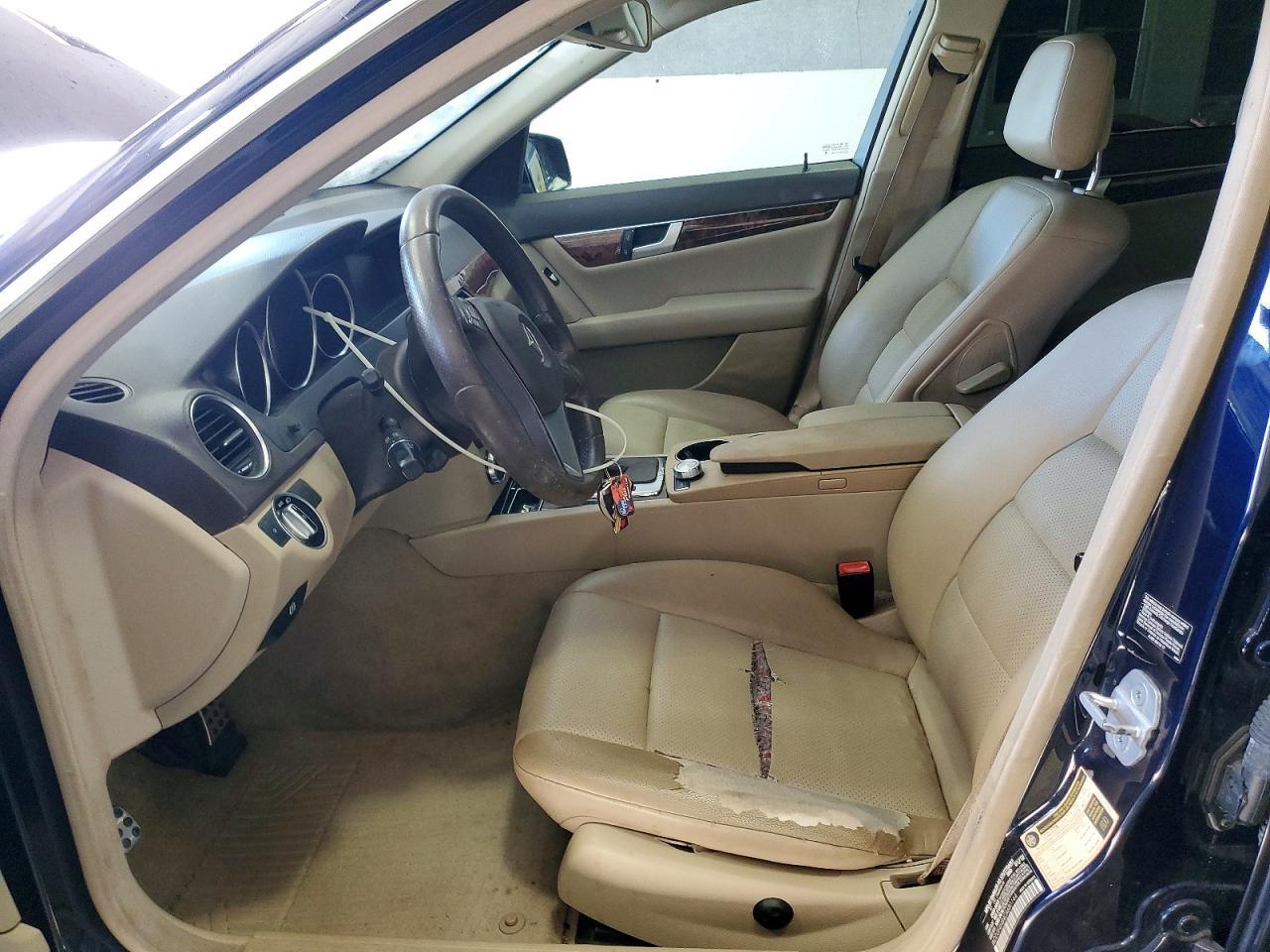 2012 Mercedes-Benz C 250 - Image 7