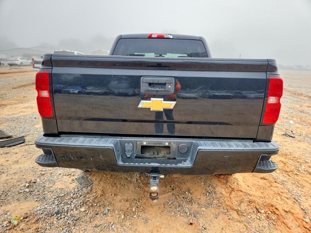 2018 Chevrolet Silverado K1500 Custom - Фото 6