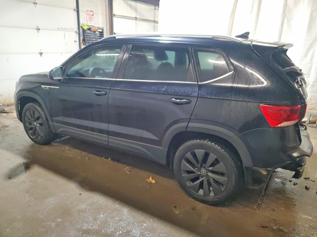 2024 Volkswagen Taos Se - Фото 2