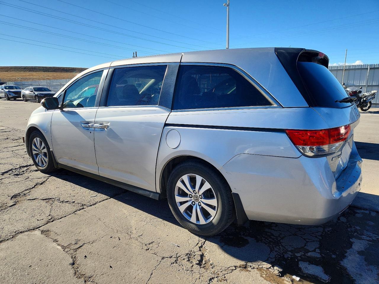 2014 Honda Odyssey Exl - Image 2