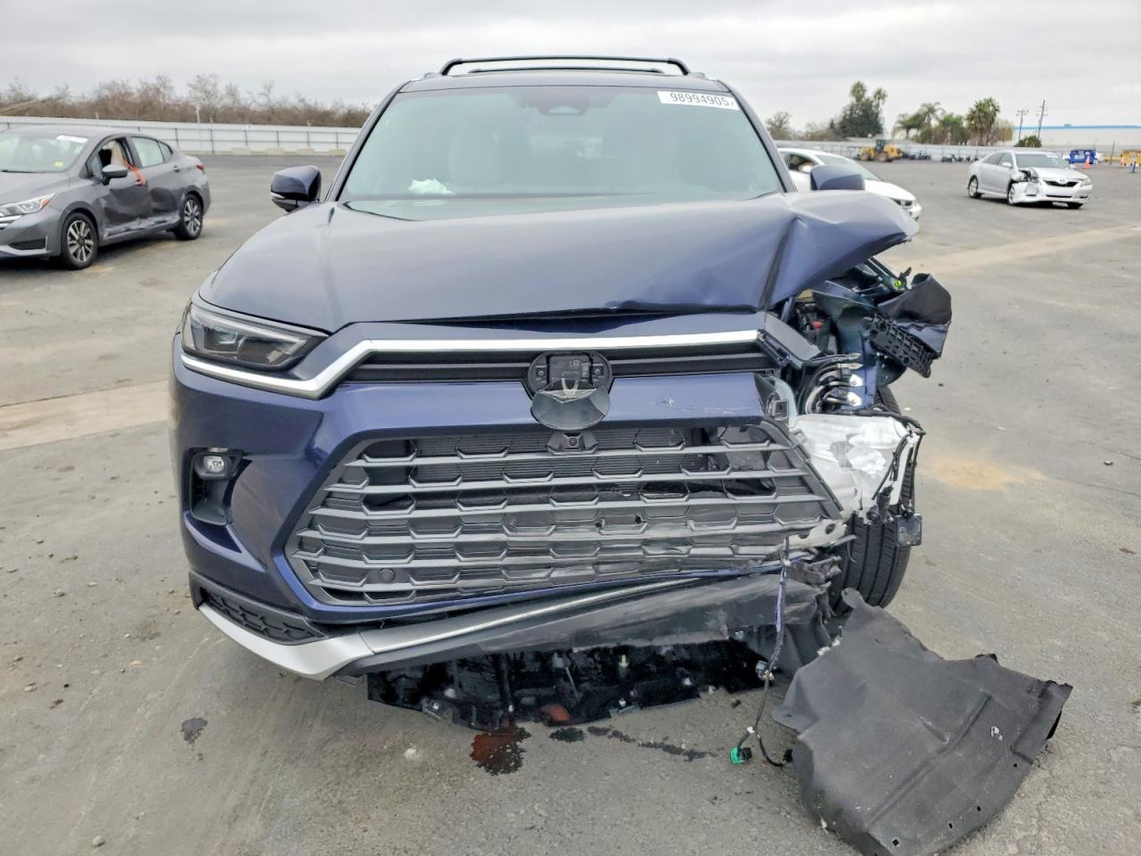 2025 Toyota Grand Highlander Limited - Image 5