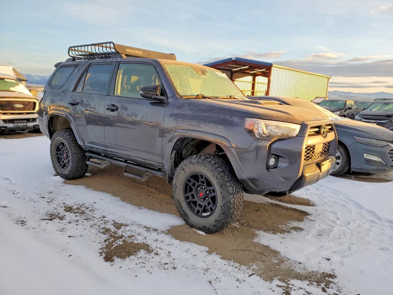 2021 Toyota 4Runner - Image 4