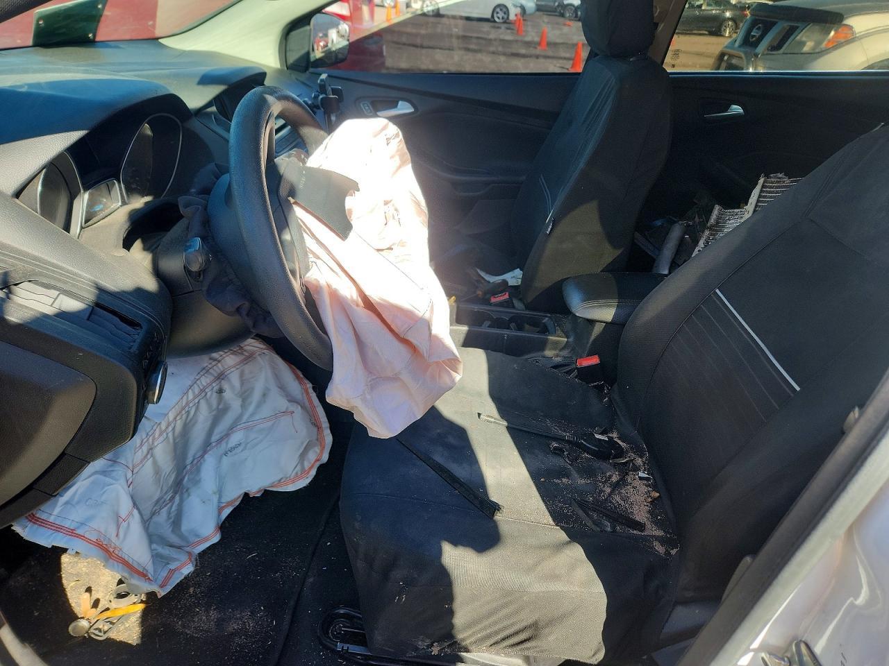 2017 Ford Focus Se - Image 7