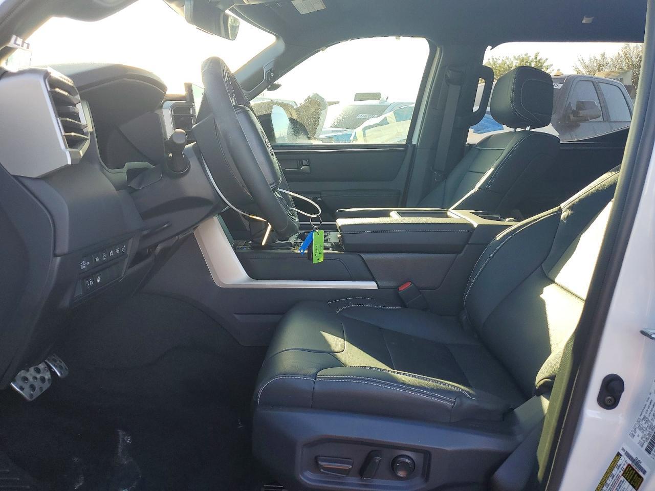 2026 Toyota Tundra Limited - Фото 7