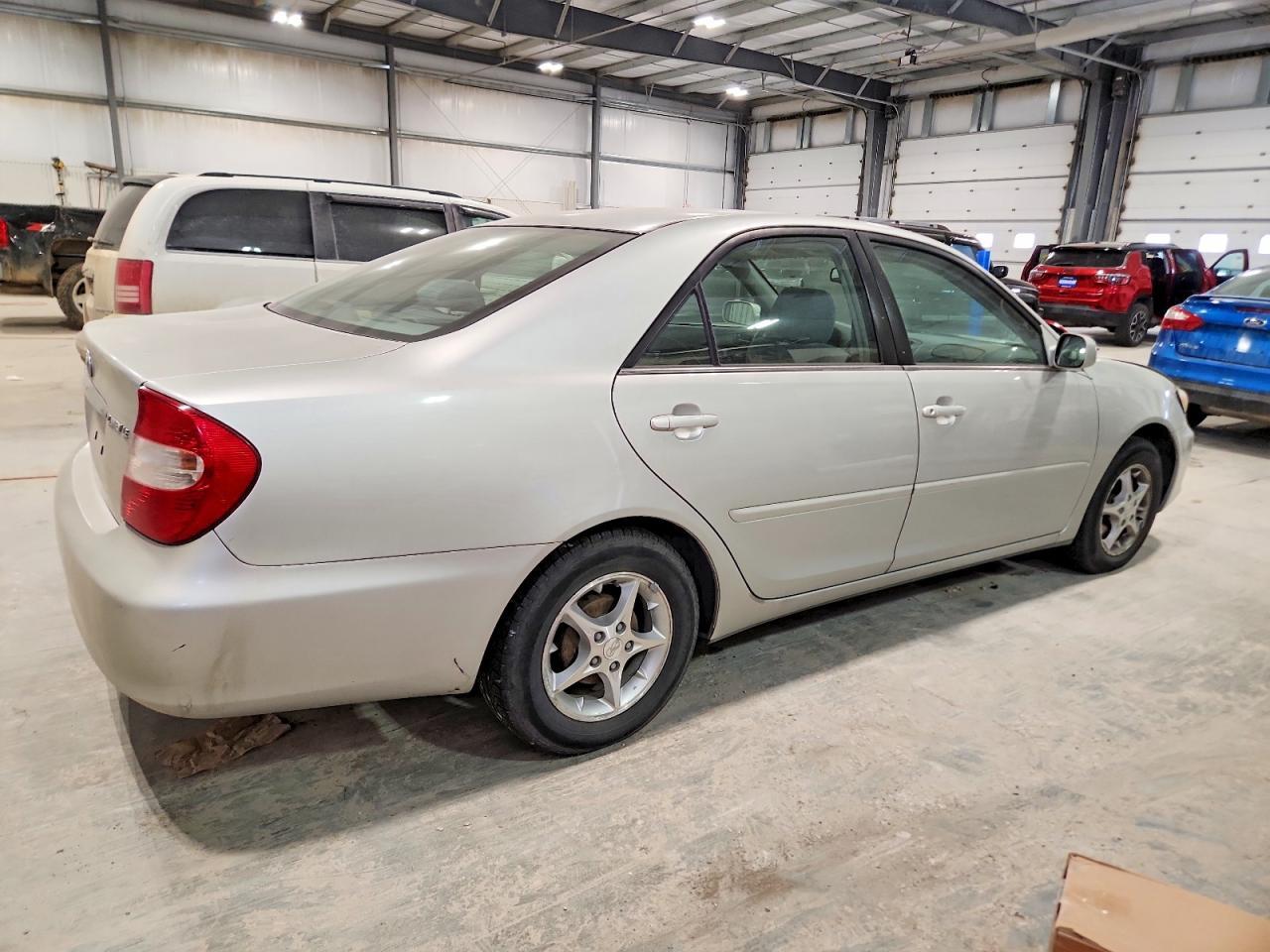 2002 Toyota Camry-Le - Image 3