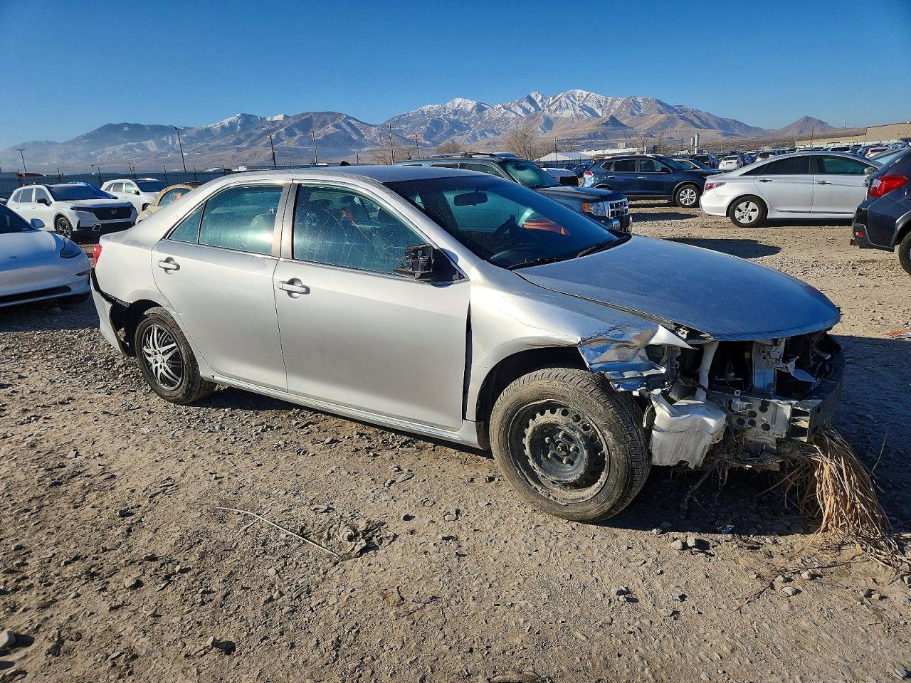 2012 Toyota Camry Base - Фото 4