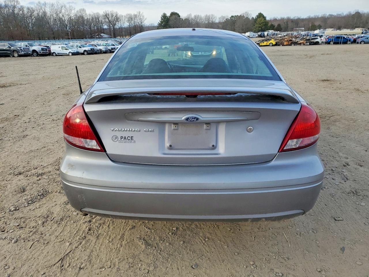 2006 Ford Taurus Se - Фото 6