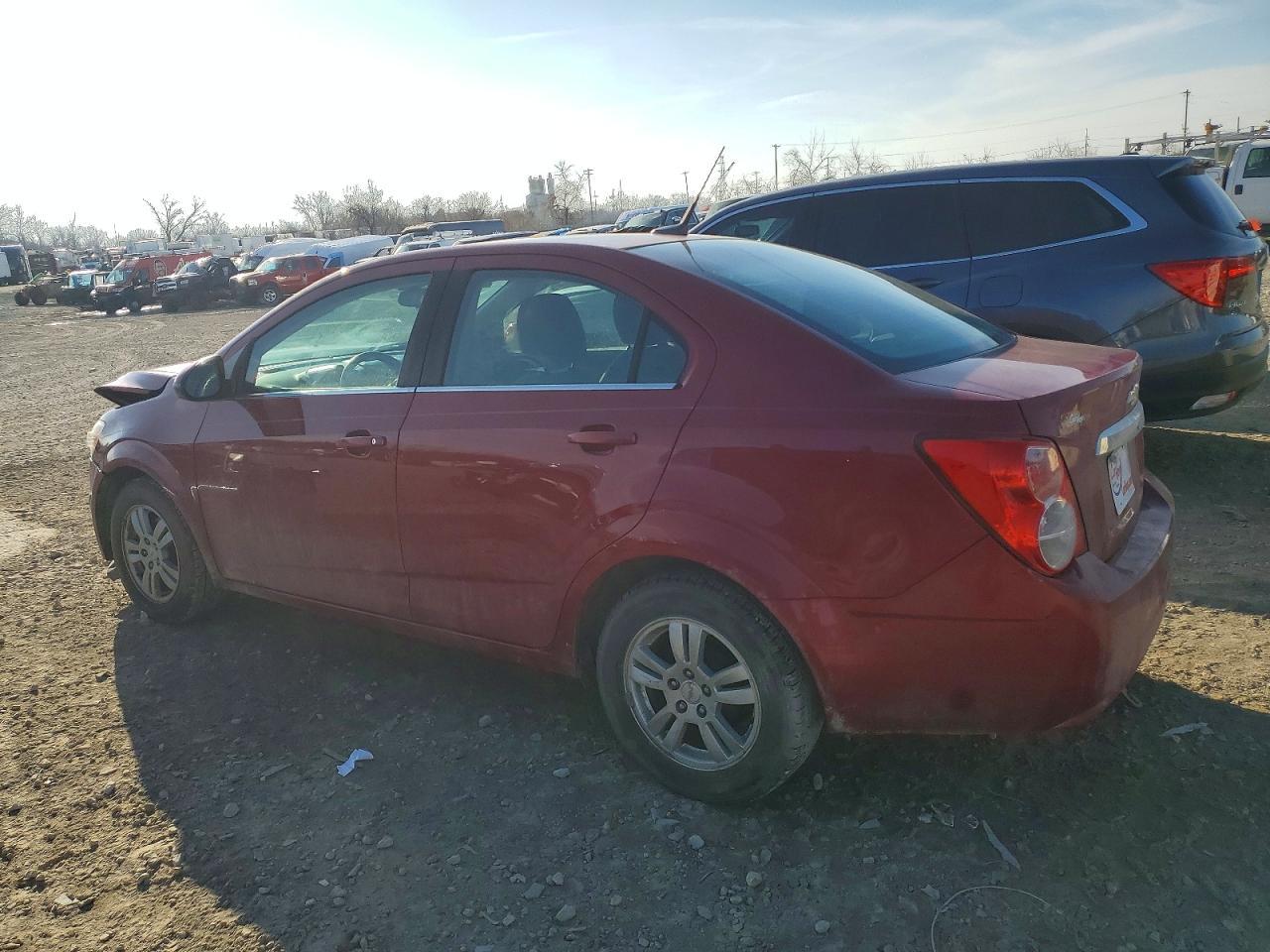 2012 Chevrolet Sonic Lt - Image 2