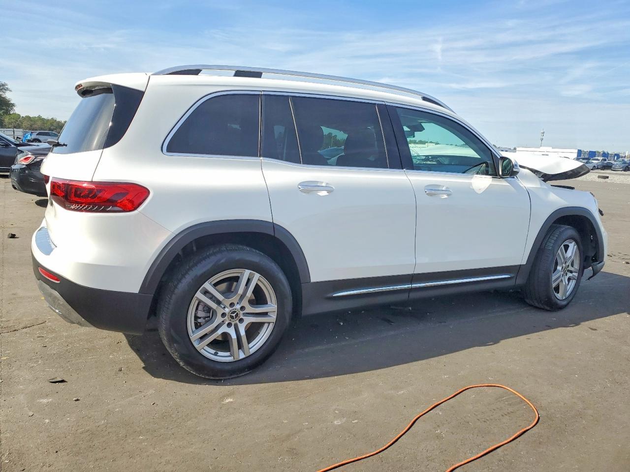 2021 Mercedes-Benz Glb 250 - Фото 3