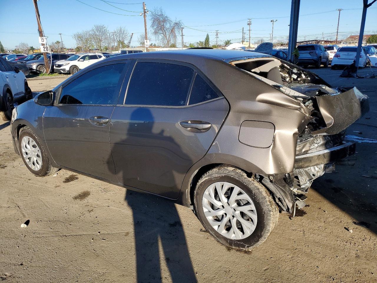 2019 Toyota Corolla L - Фото 2