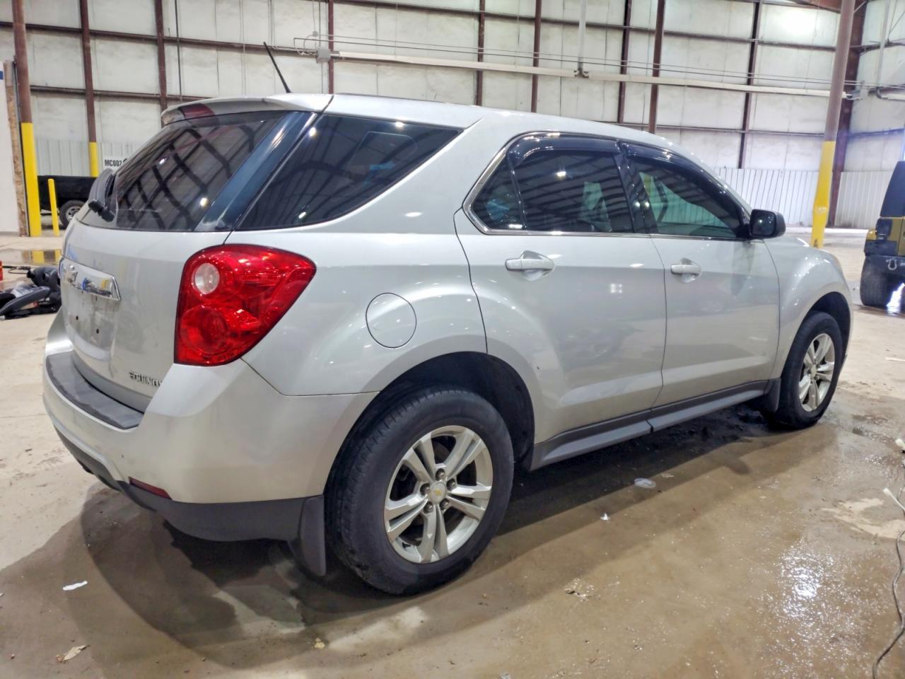 2013 Chevrolet Equinox Ls - Фото 3
