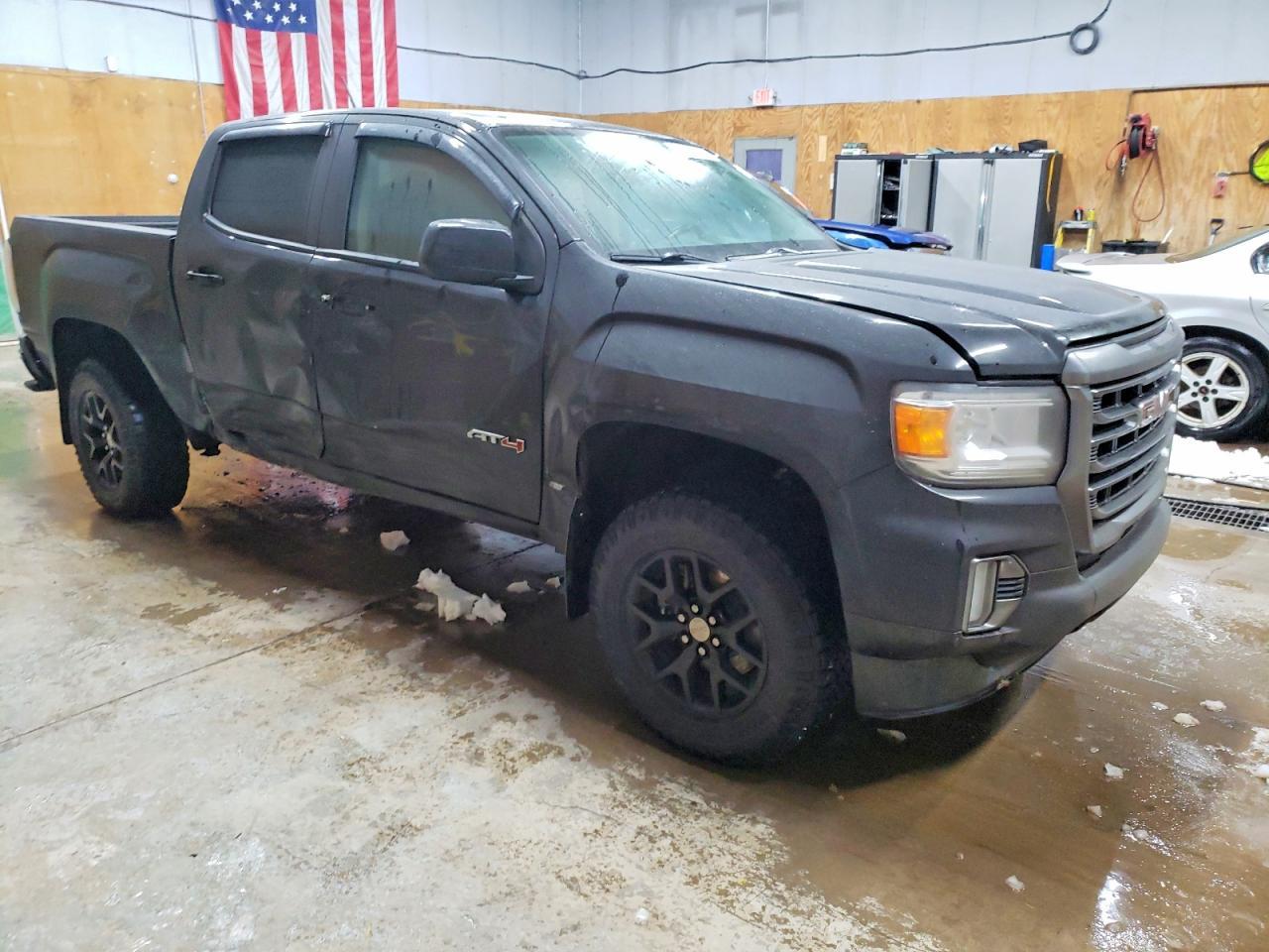 2022 GMC Canyon At4 - Image 4