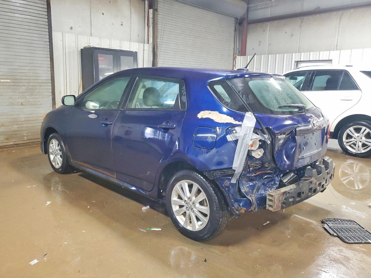 2009 Toyota Matrix Base - Фото 2