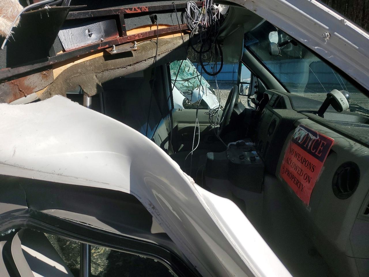 2019 Ford E450 Shuttle Bus - Фото 5