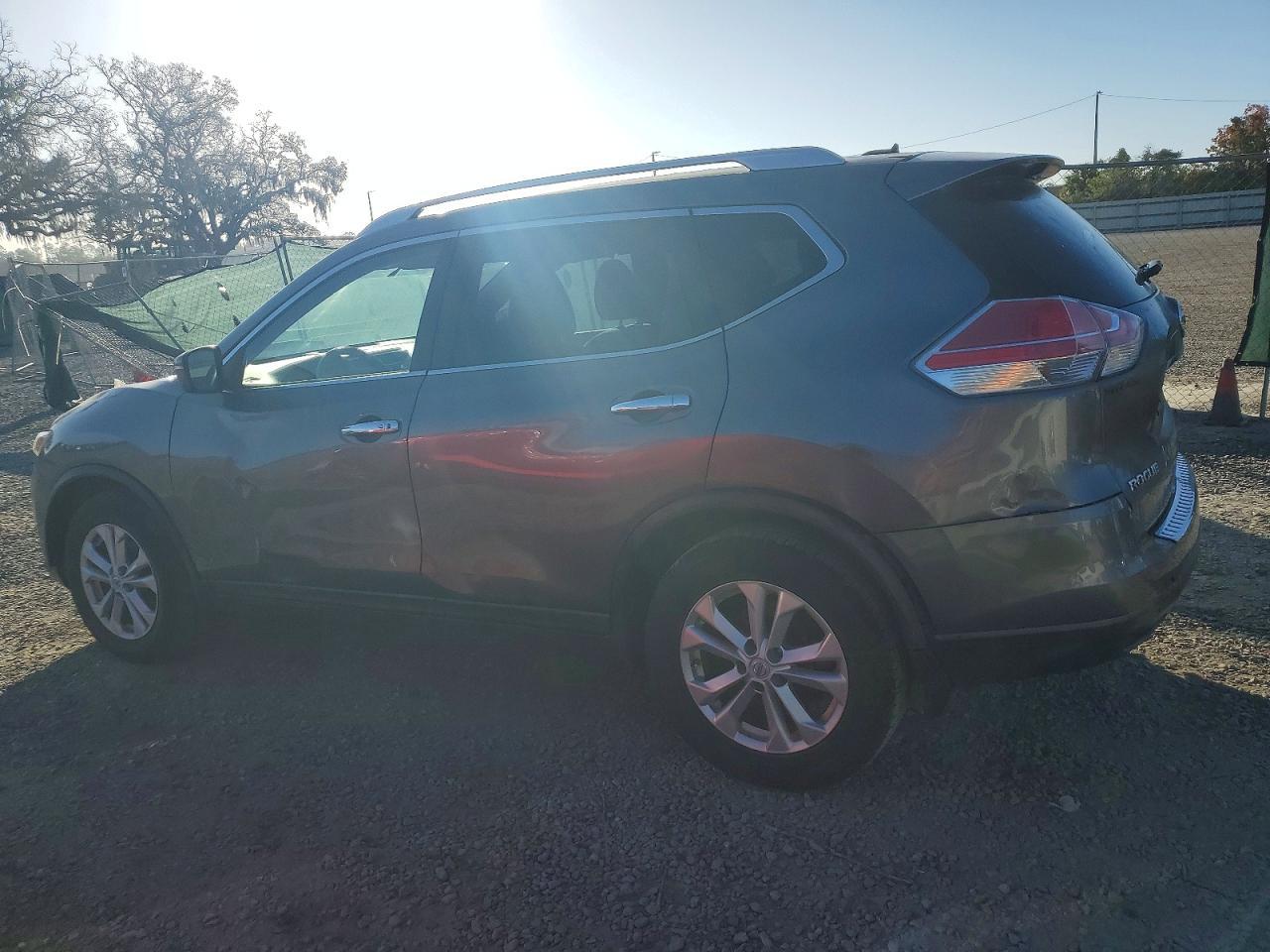 2015 Nissan Rogue Sv - Фото 2