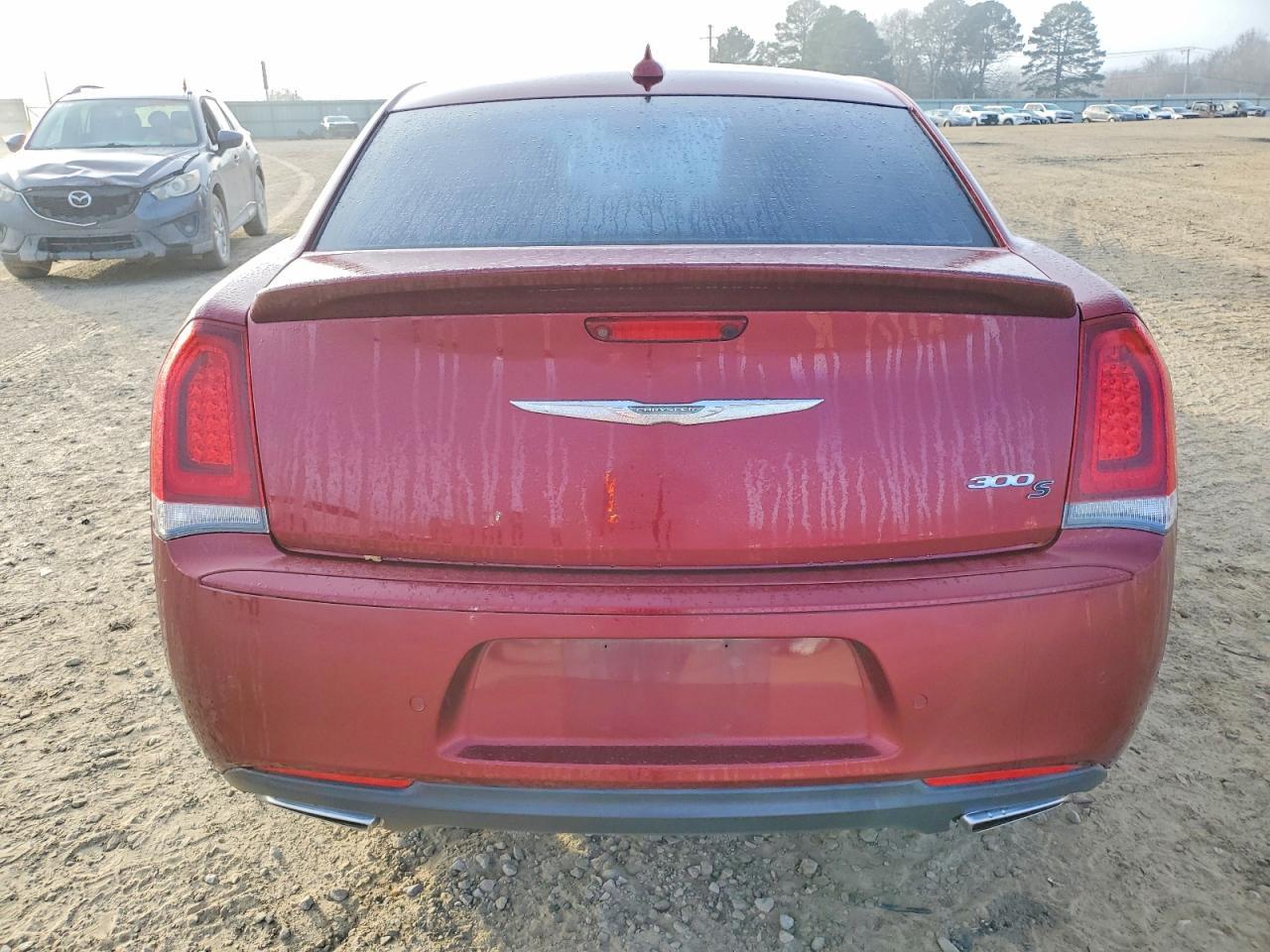 2018 Chrysler 300 300S - Фото 6
