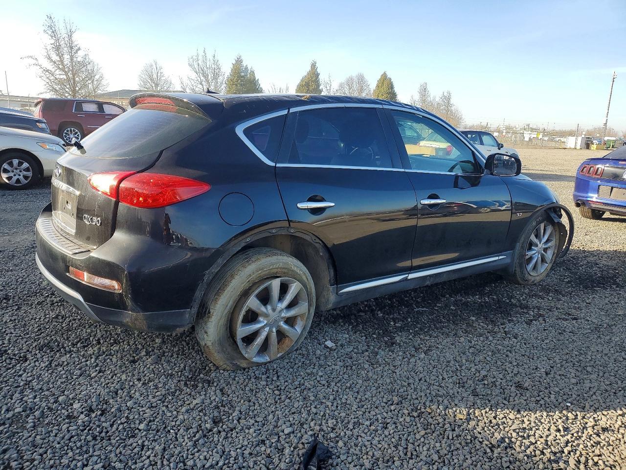 2017 Infiniti Qx50 - Image 3