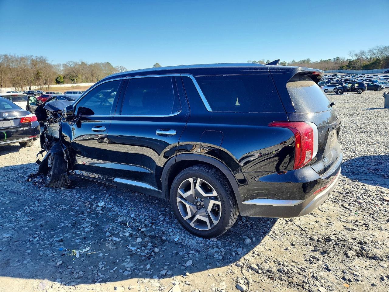 2025 Hyundai Palisade Sel Premium - Image 2