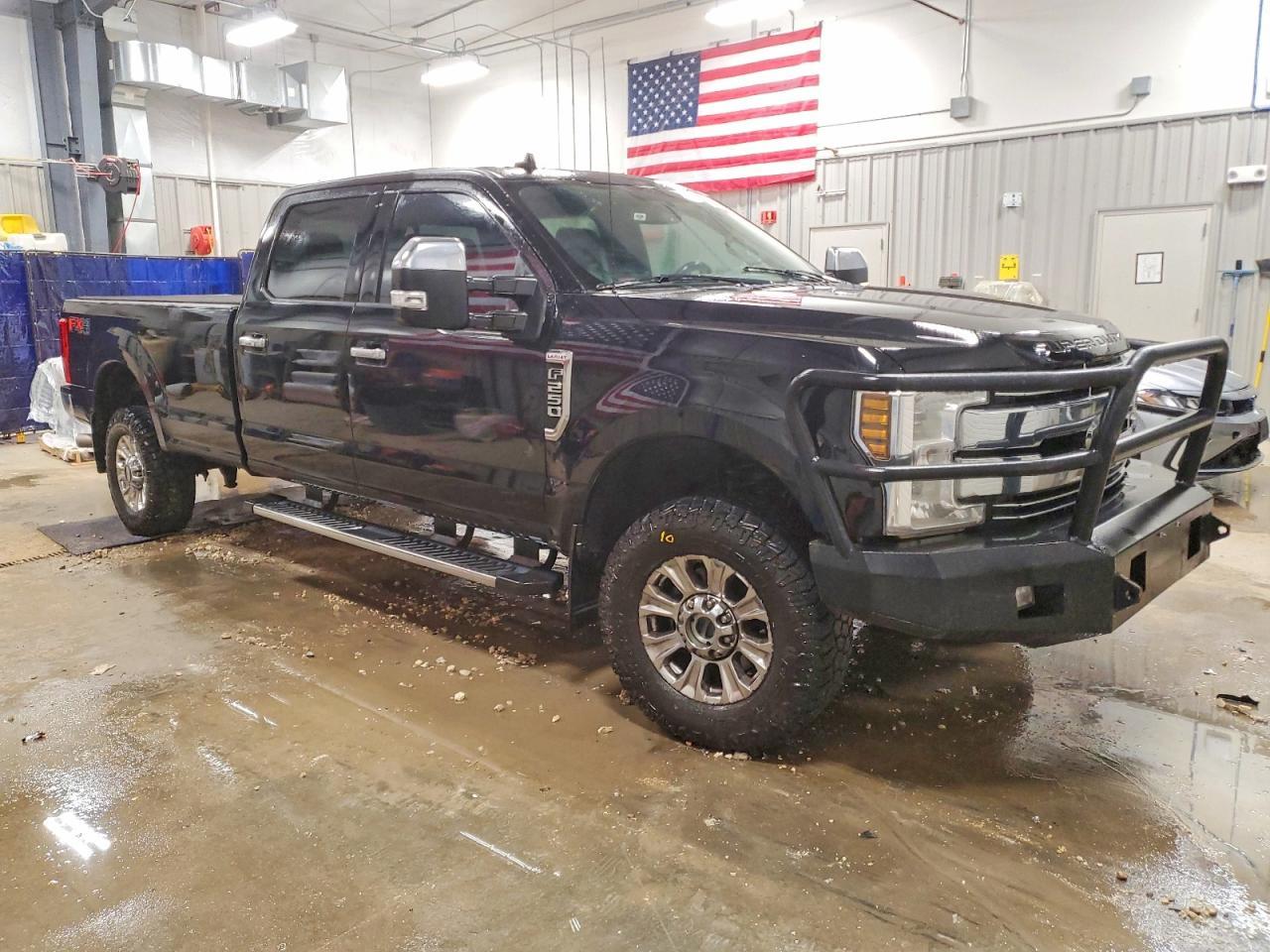 2019 Ford F250 Super Duty - Фото 4