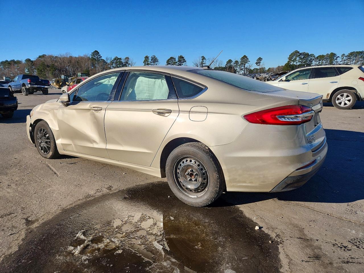 2019 Ford Fusion S - Фото 2