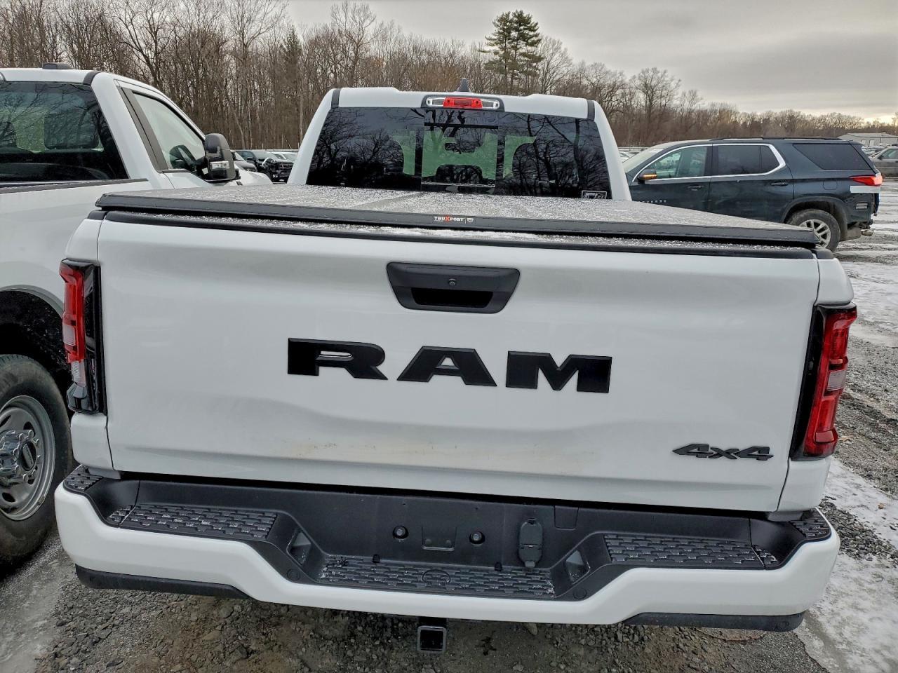 2025 Ram 1500 Tradesman - Фото 6