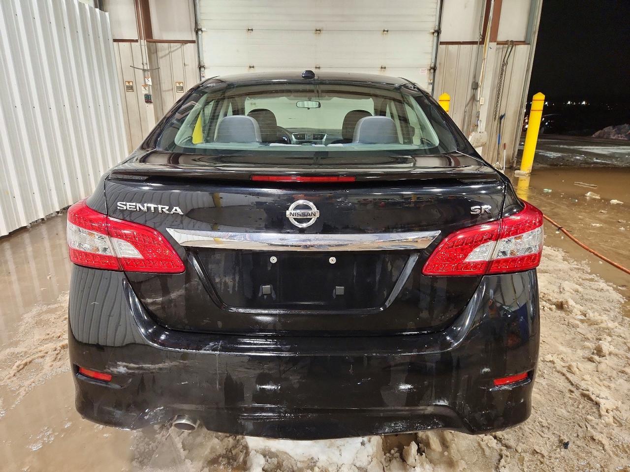 2015 Nissan Sentra S - Фото 6
