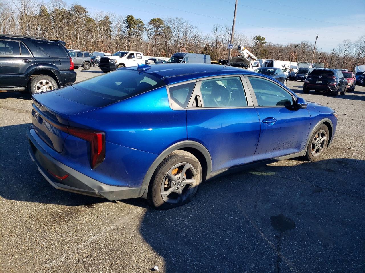 2025 Kia K4 Lx - Image 3