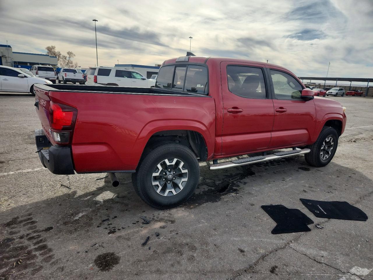 2018 Toyota Tacoma Double Cab - Image 3