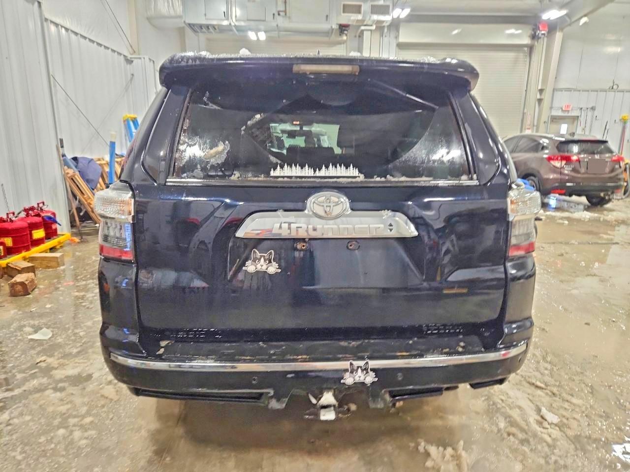 2016 Toyota 4Runner Sr5 - Image 6