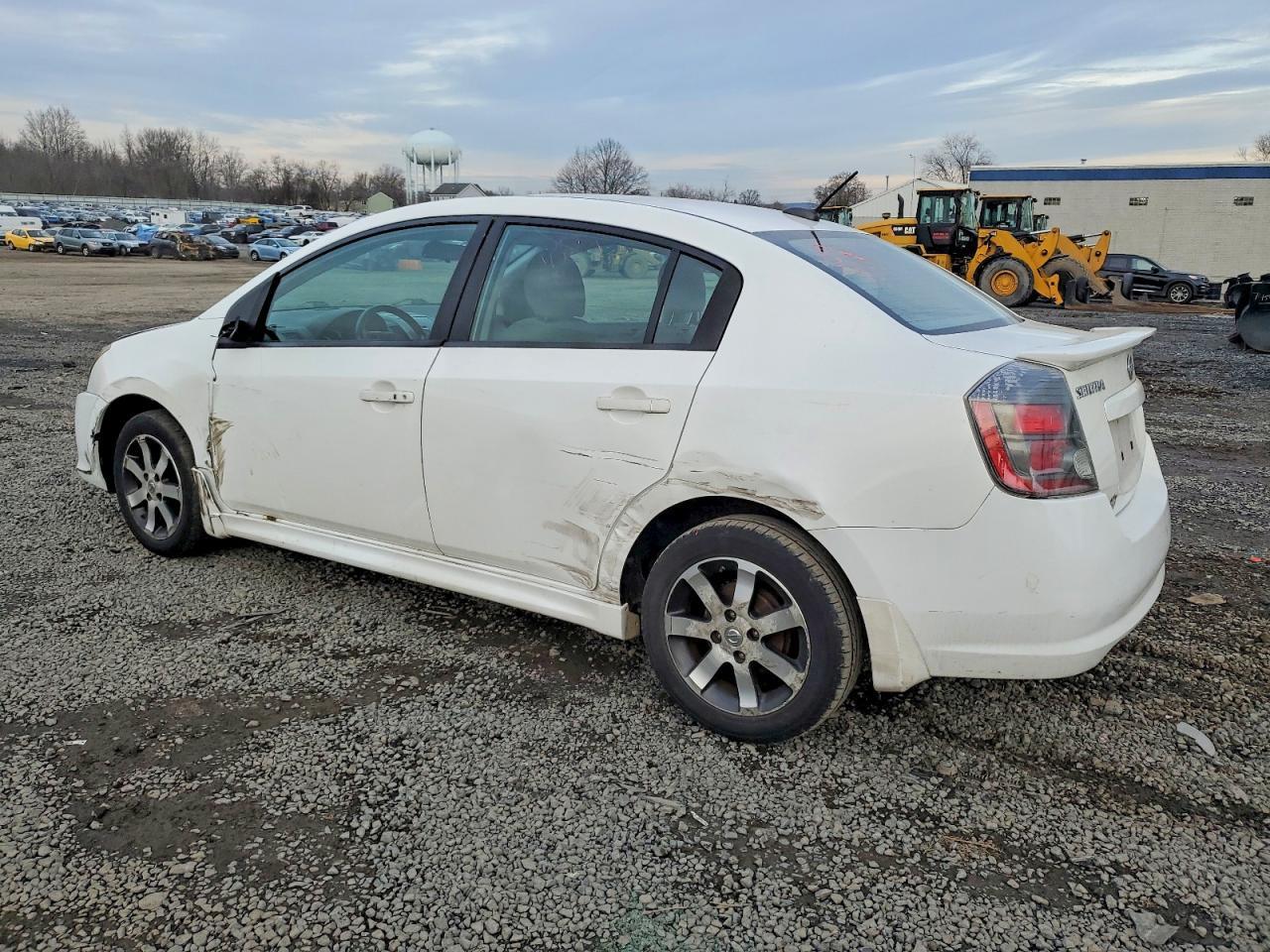 2012 Niss Sentra - Фото 2