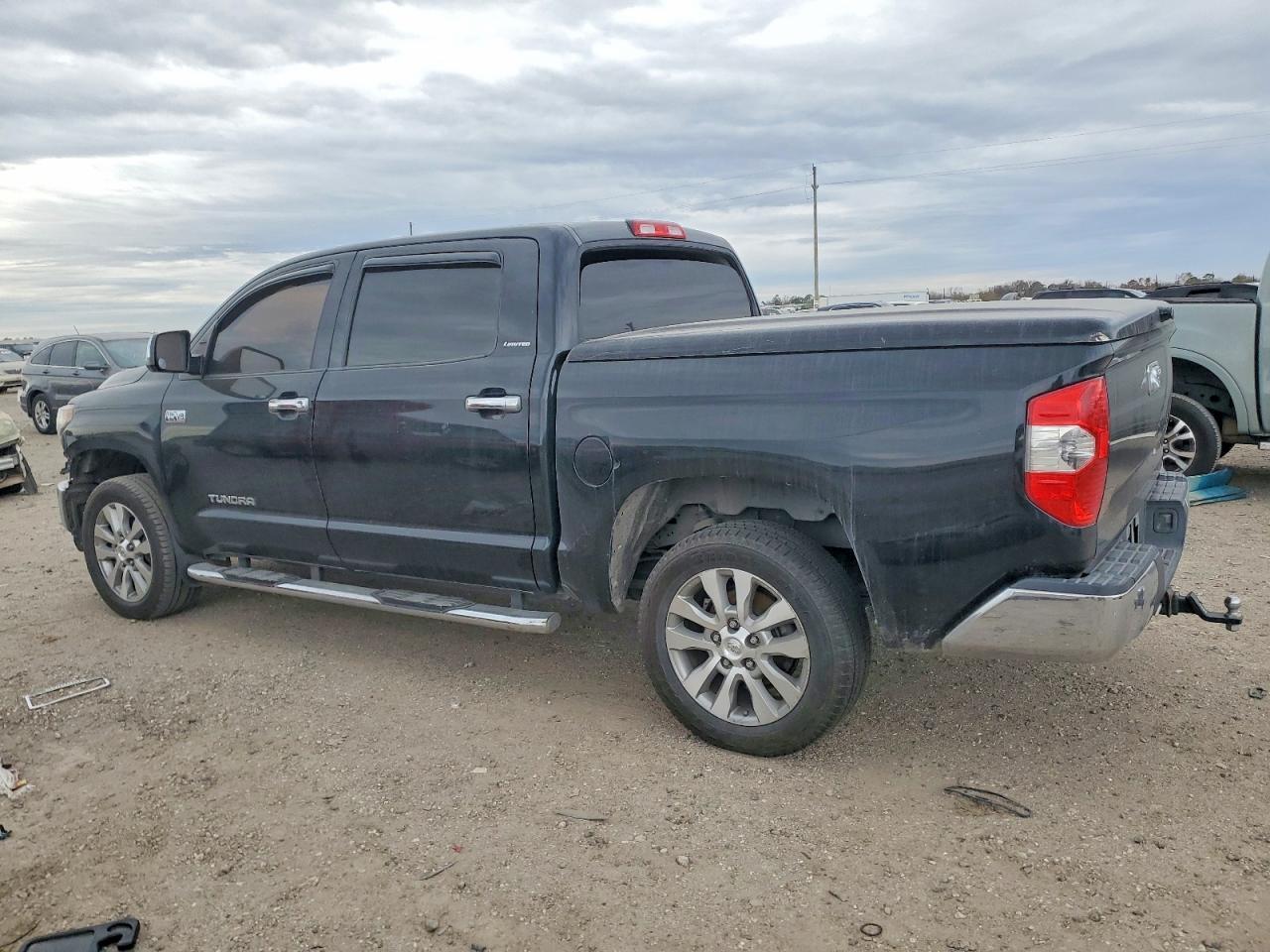 2014 Toyota Tundra Crewmax Limited - Фото 2