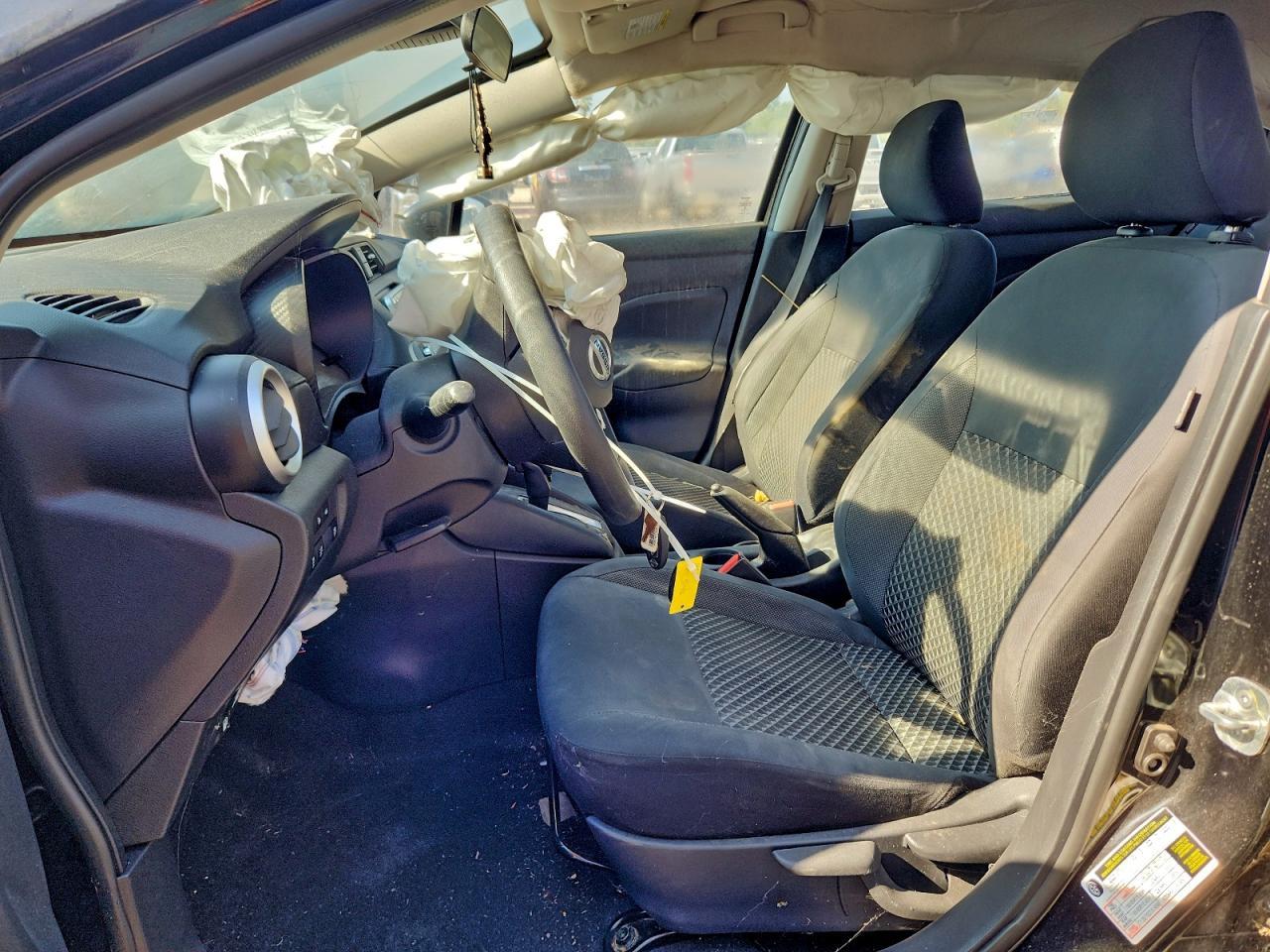 2020 Nissan Versa S - Image 7