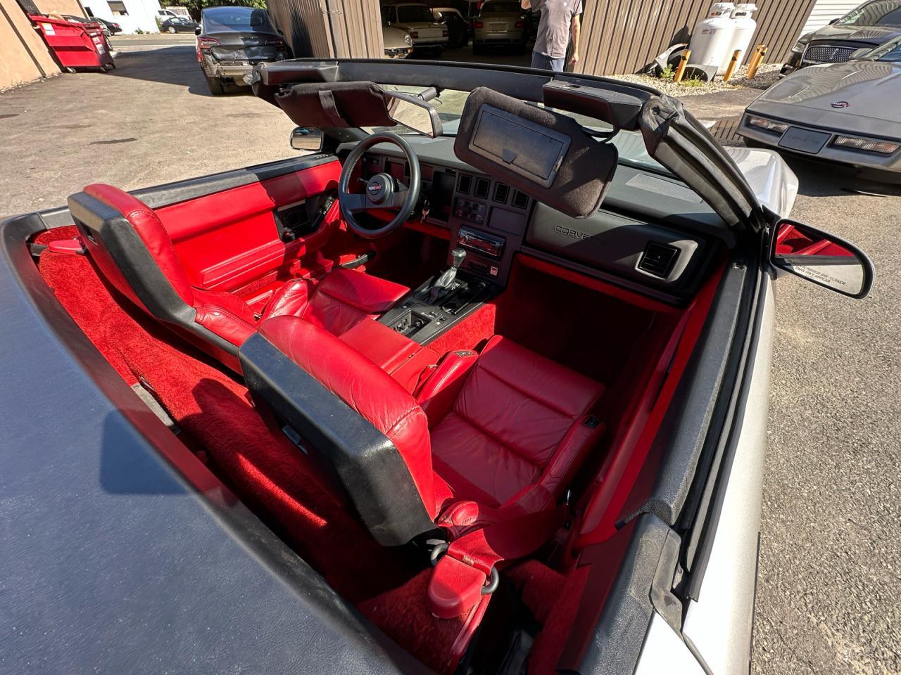 1986 Chevrolet Corvette - Фото 6