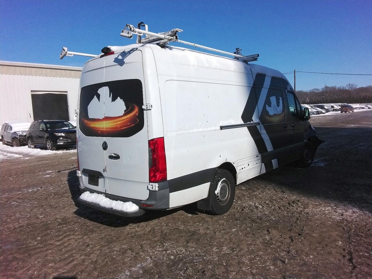 2021 Mercedes-Benz Sprinter 2500 - Фото 3