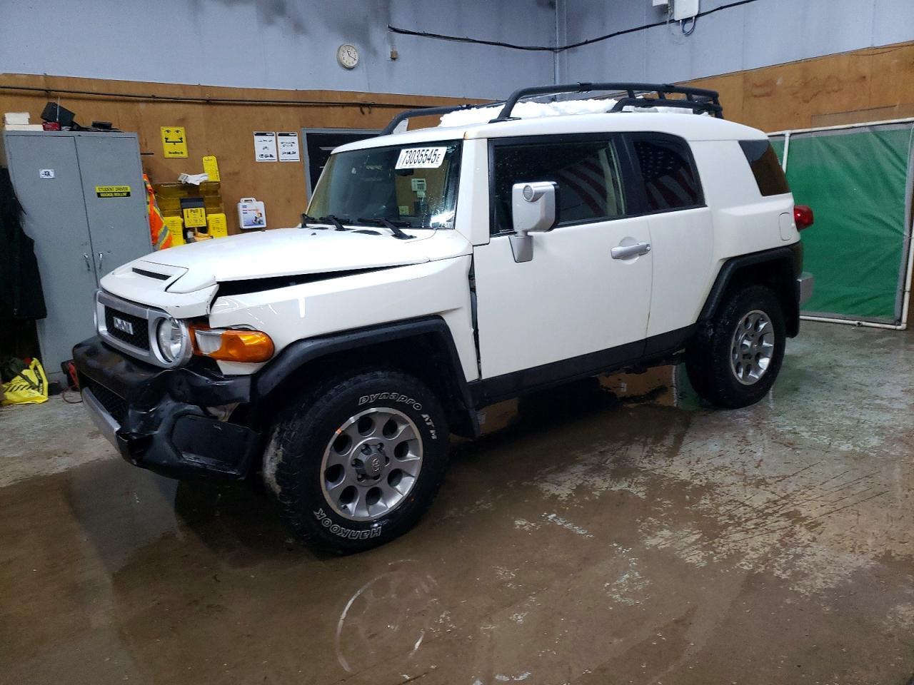 2013 Toyota Fj Cruiser Base