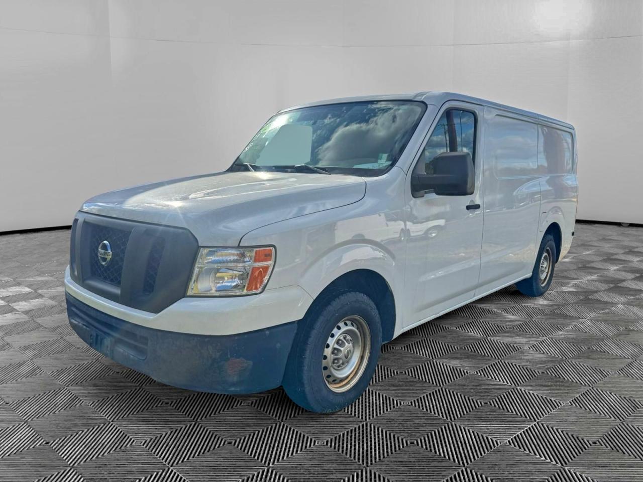 2013 Nissan Nv 1500 - Фото 2