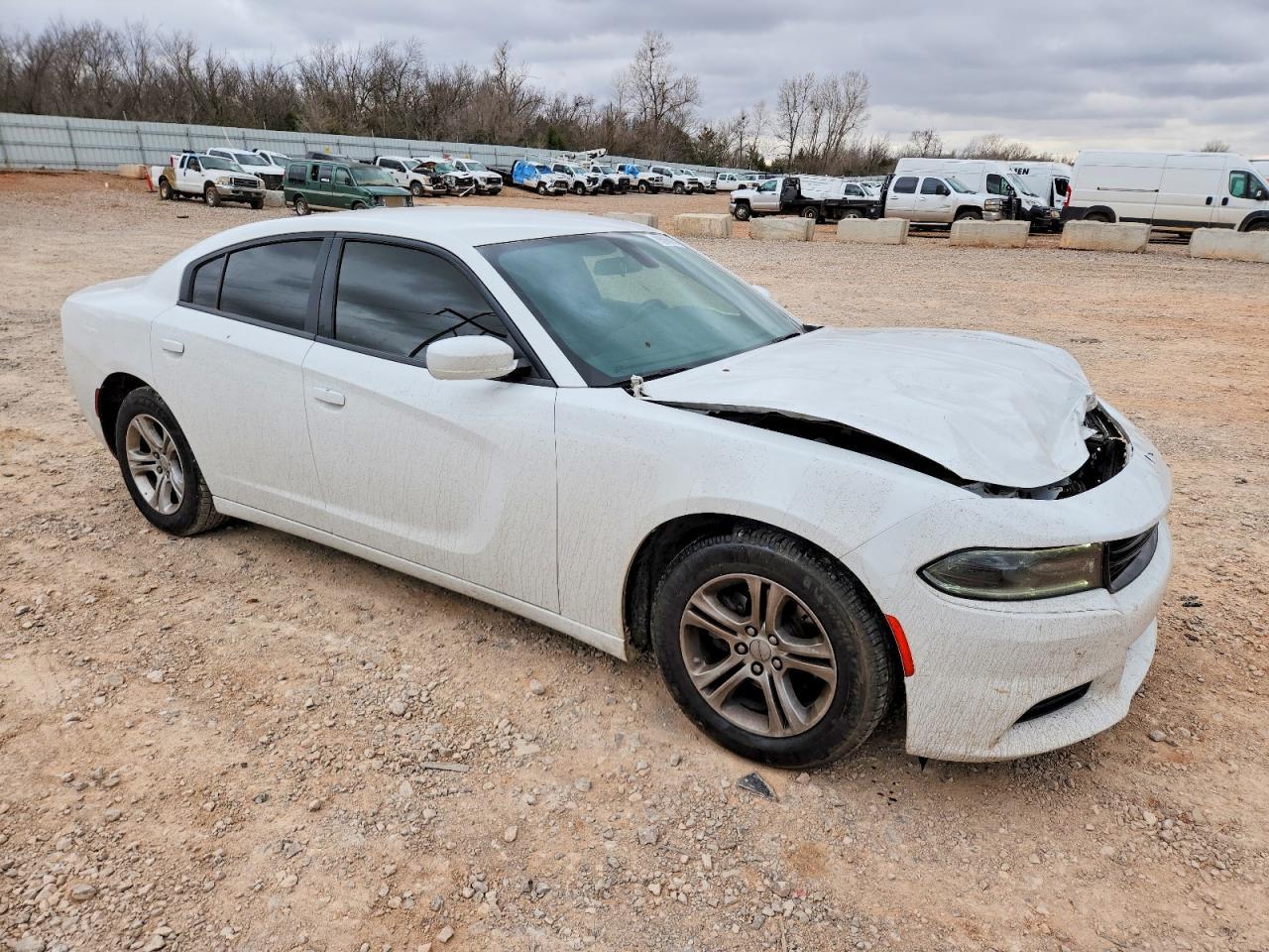 2020 Dodge Charger Sxt - Фото 4