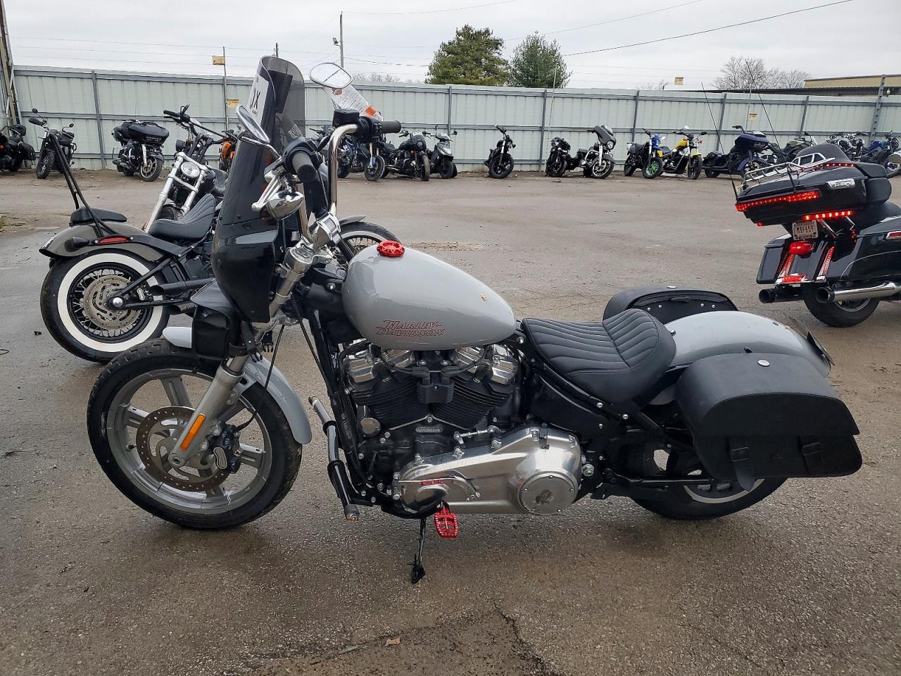 2023 Harley-Davidson Fxst - Фото 3