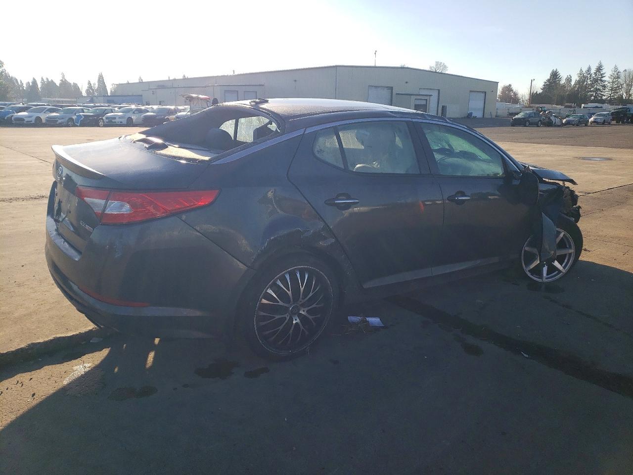 2011 Kia Optima Sx Turbo - Image 3