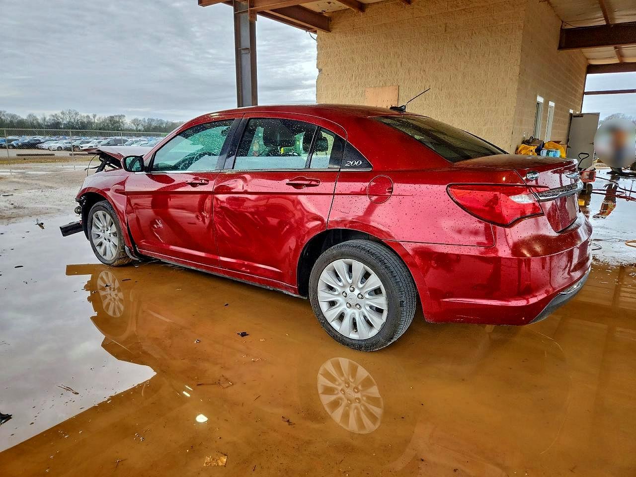 2013 Chrysler 200 Lx - Фото 2