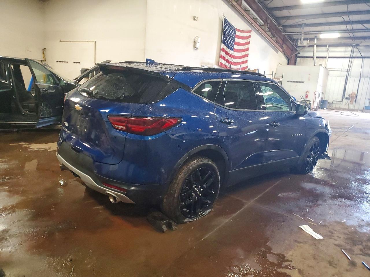 2023 Chevrolet Blazer 3Lt - Фото 3