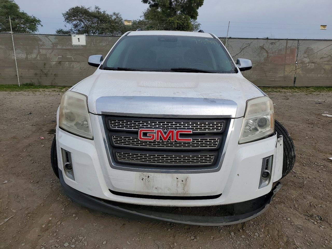2015 GMC Terrain Slt - Image 5